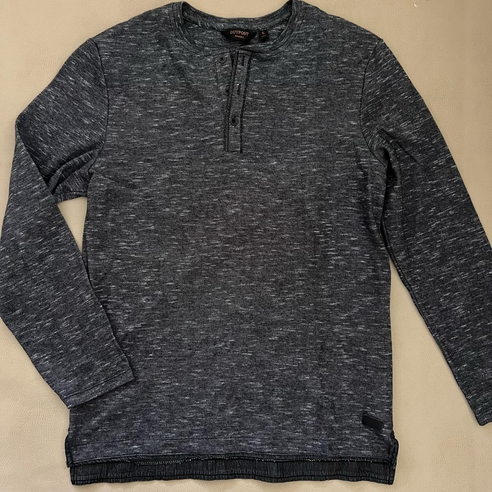 Outpost Makers Men’s Henley Split Hem Henley L